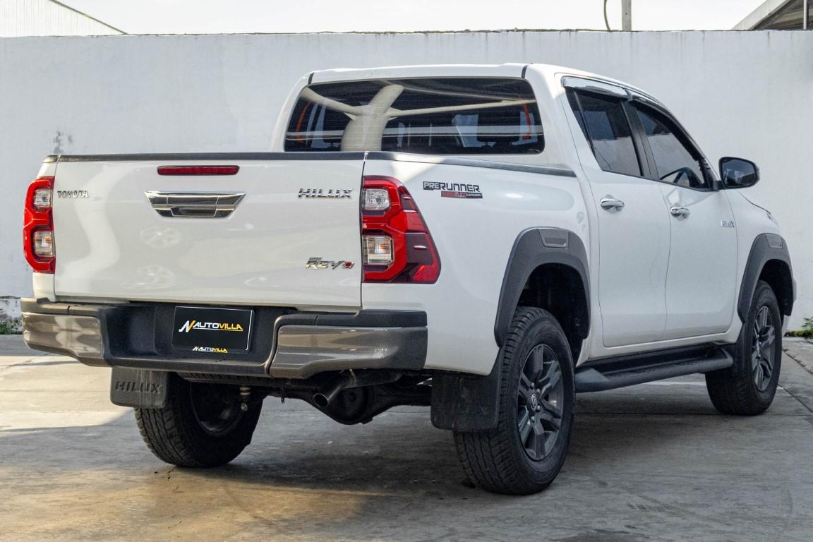 Toyota Hilux Revo Doublecab 2.4 Prerunner Entry MNC M/T 2023 *LK0518*